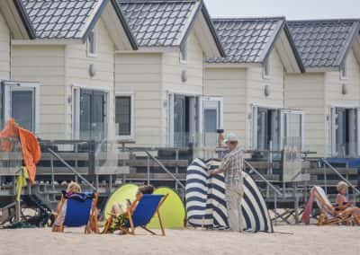 Windscherm slaan in Vrouwenpolder