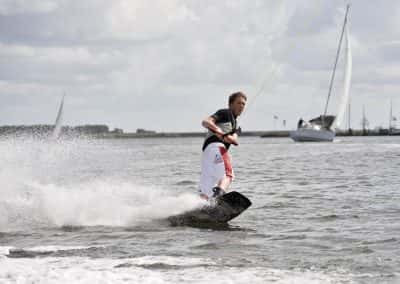 Watersurfen op het Veerse Meer